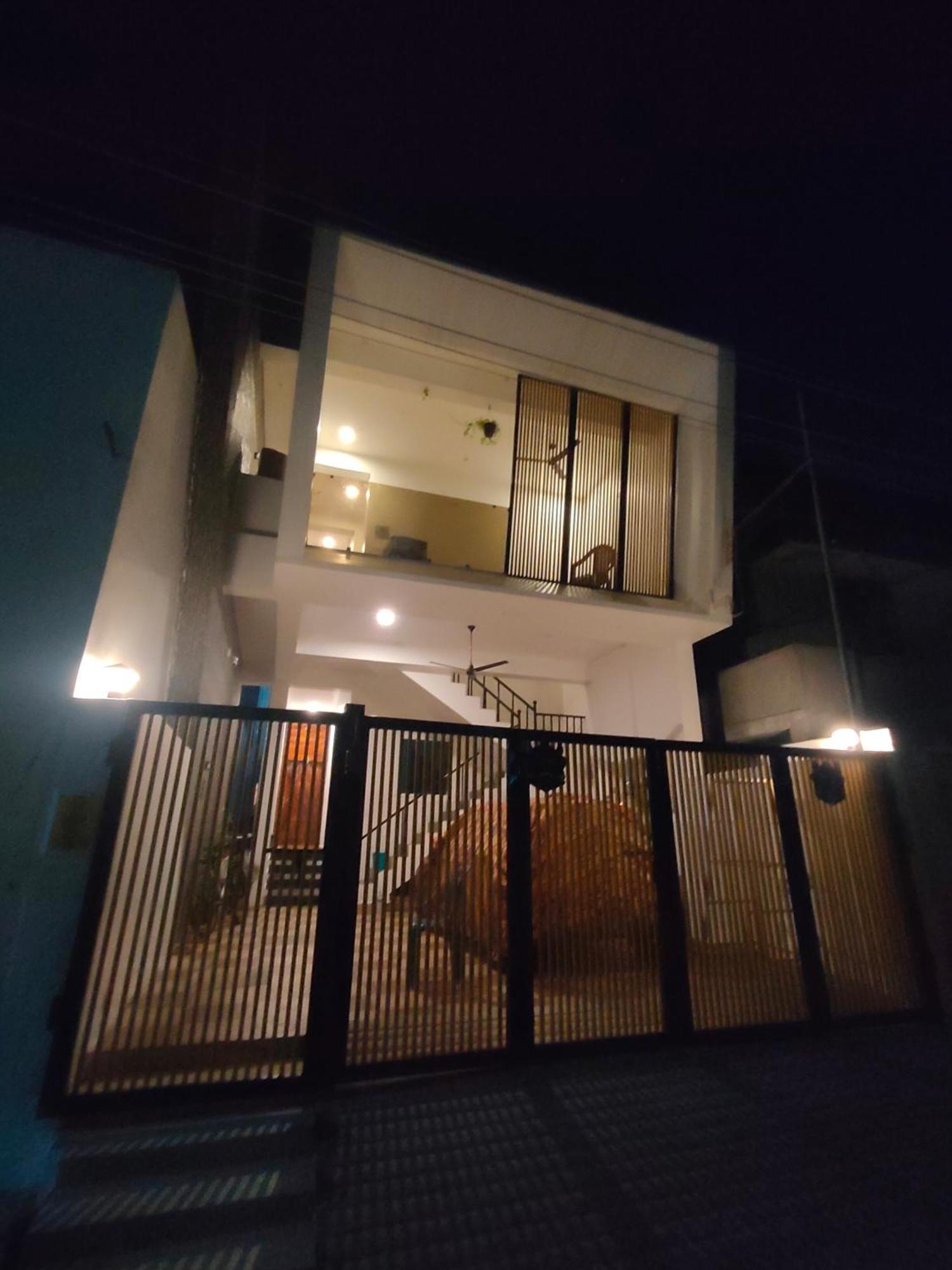 Nivas Hill View Homestay Tiruvannamalai Ngoại thất bức ảnh